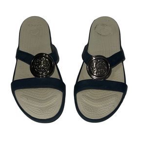 Crocs Womens Sandals Slides Sanrah Silver Medallion Navy Comfort size 9
